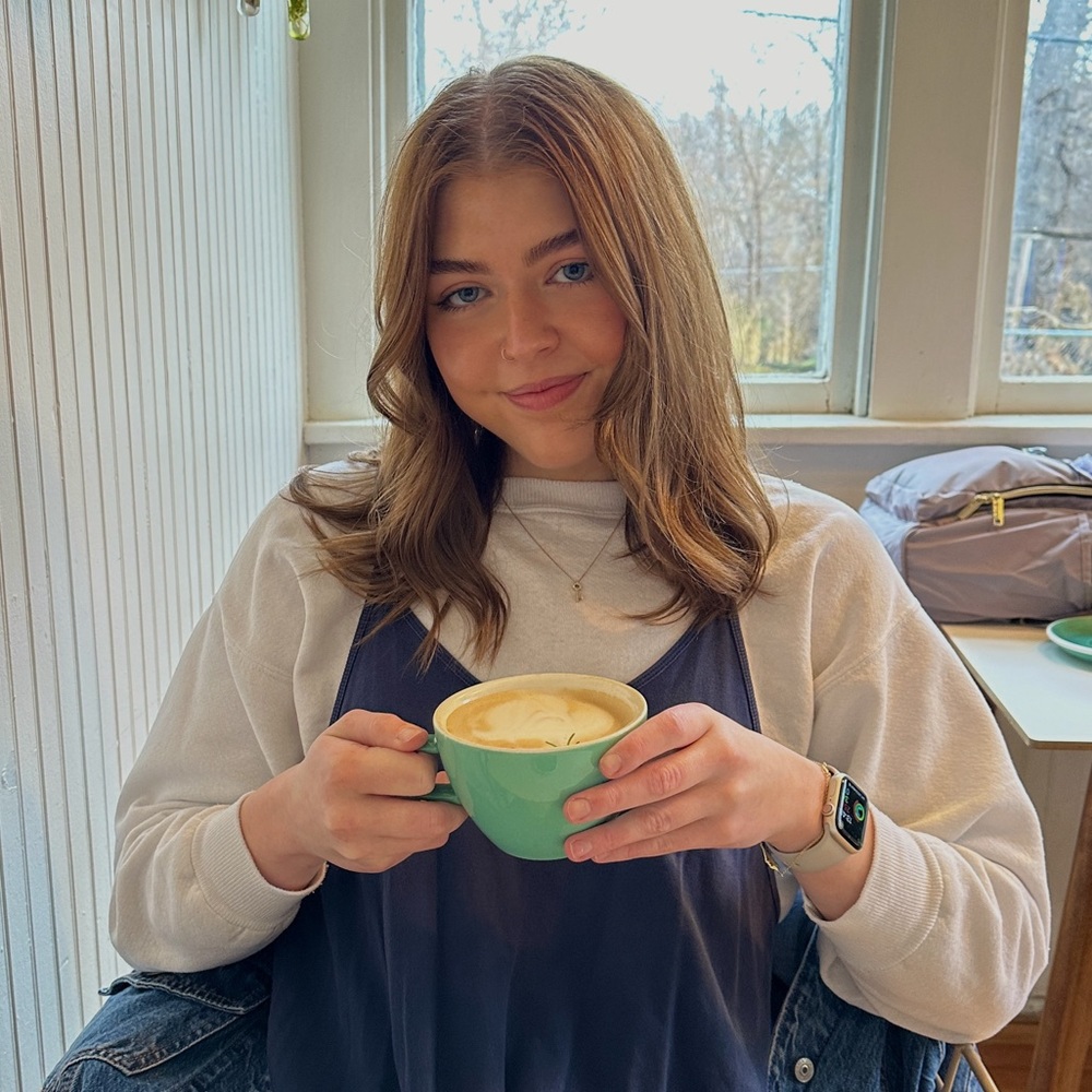 Meet your Posher, Rose